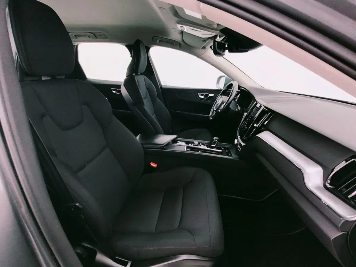 Volvo XC60 usata a Como (3)