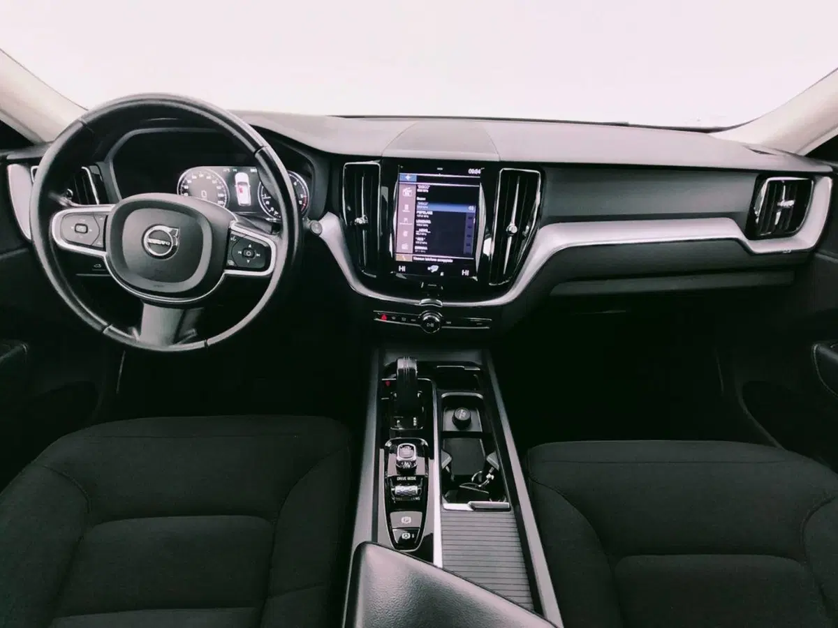 Volvo XC60 usata a Como (4)