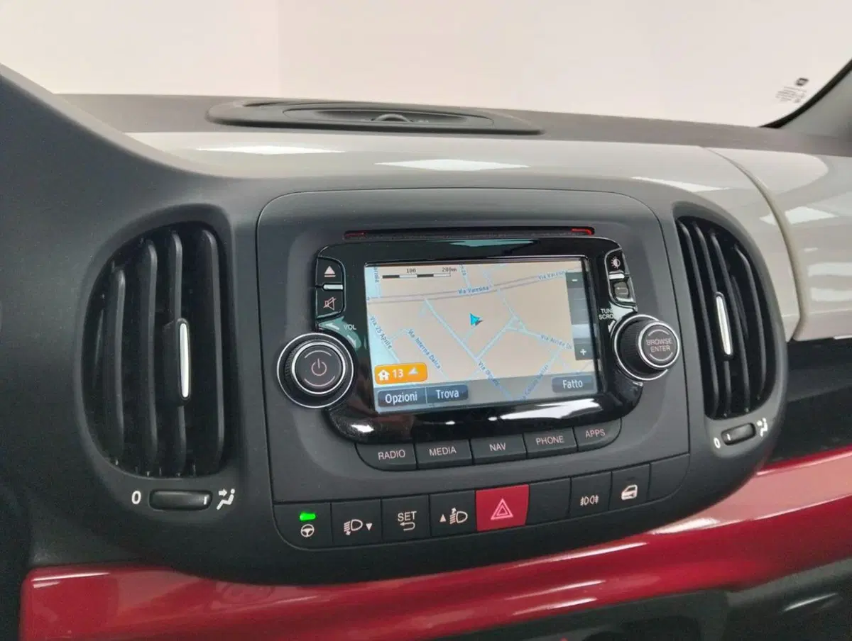Fiat 500L usata a Como (15)