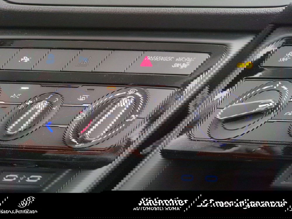 Volkswagen T-Cross usata a Roma (17)