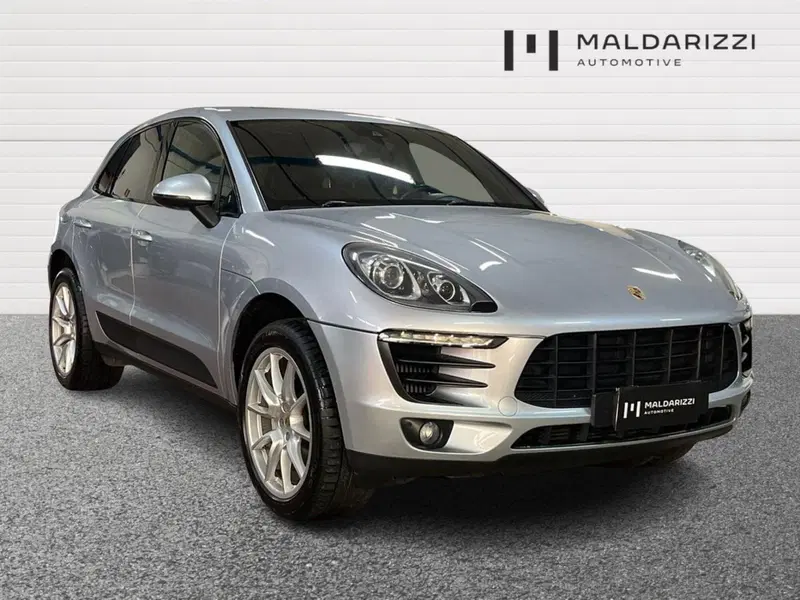 Porsche Macan usata a Bari