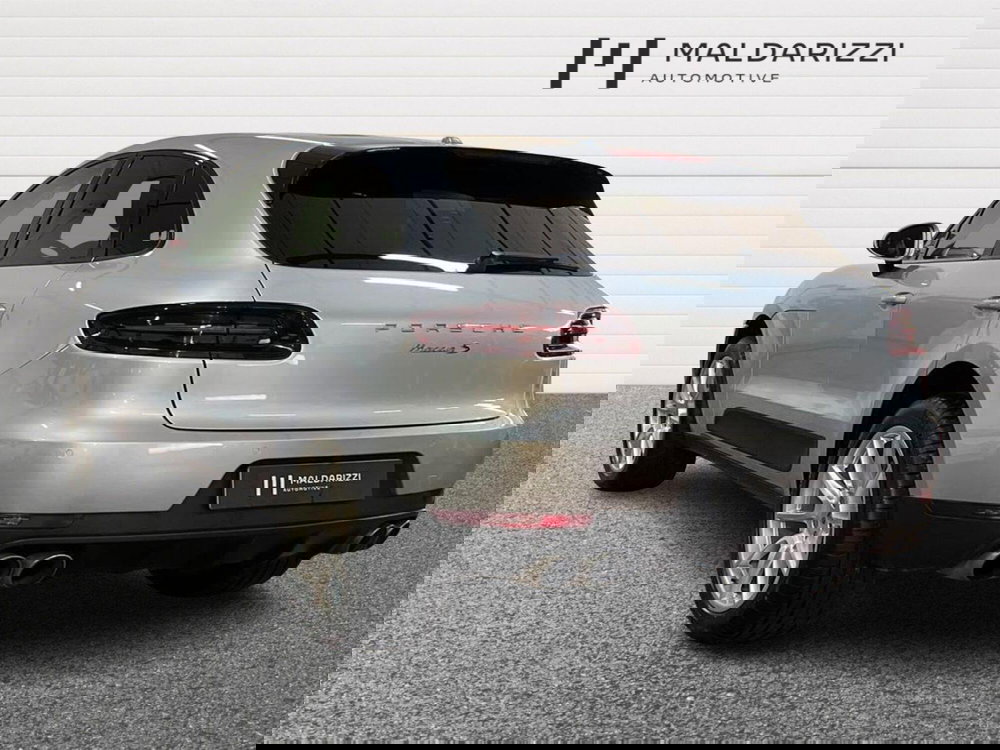 Porsche Macan usata a Bari (4)