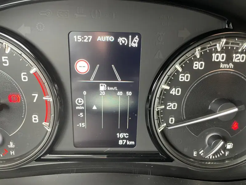 Suzuki S-Cross nuova a Vicenza (10)