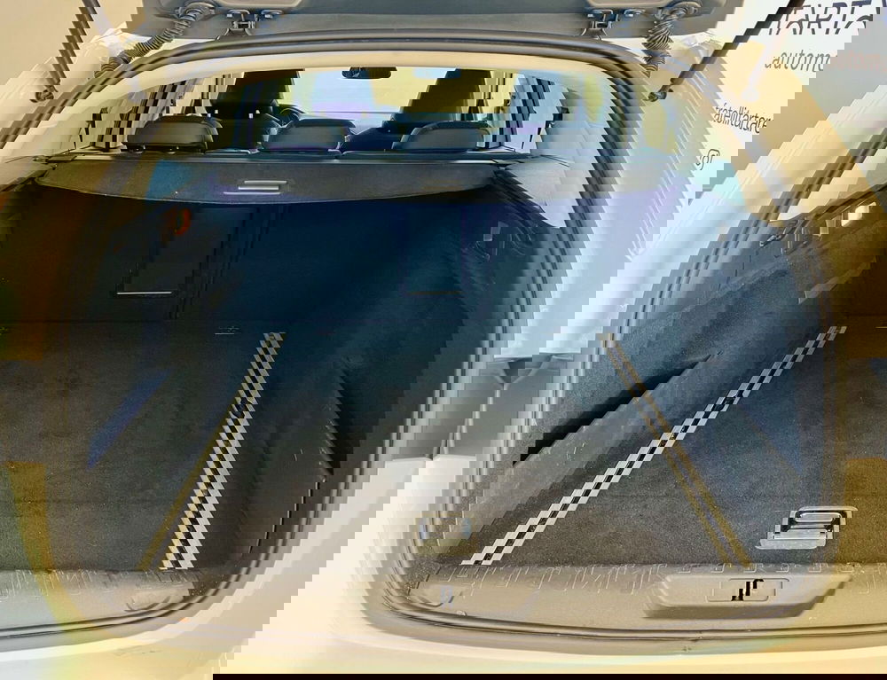 Peugeot 308 SW usata a Bari (10)