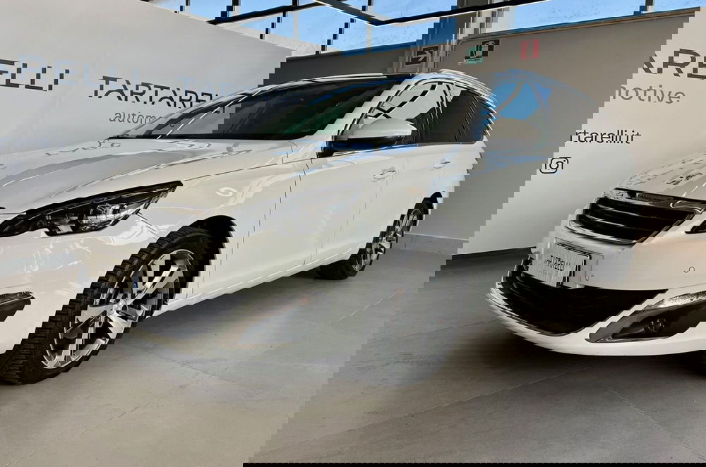 Peugeot 308 SW usata a Bari (3)