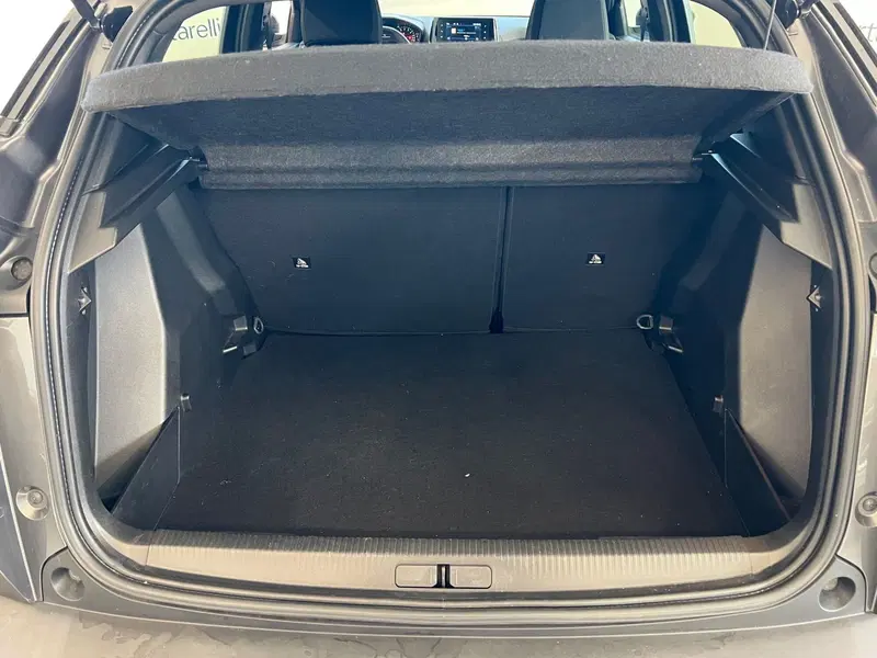 Peugeot 2008 usata a Bari (10)