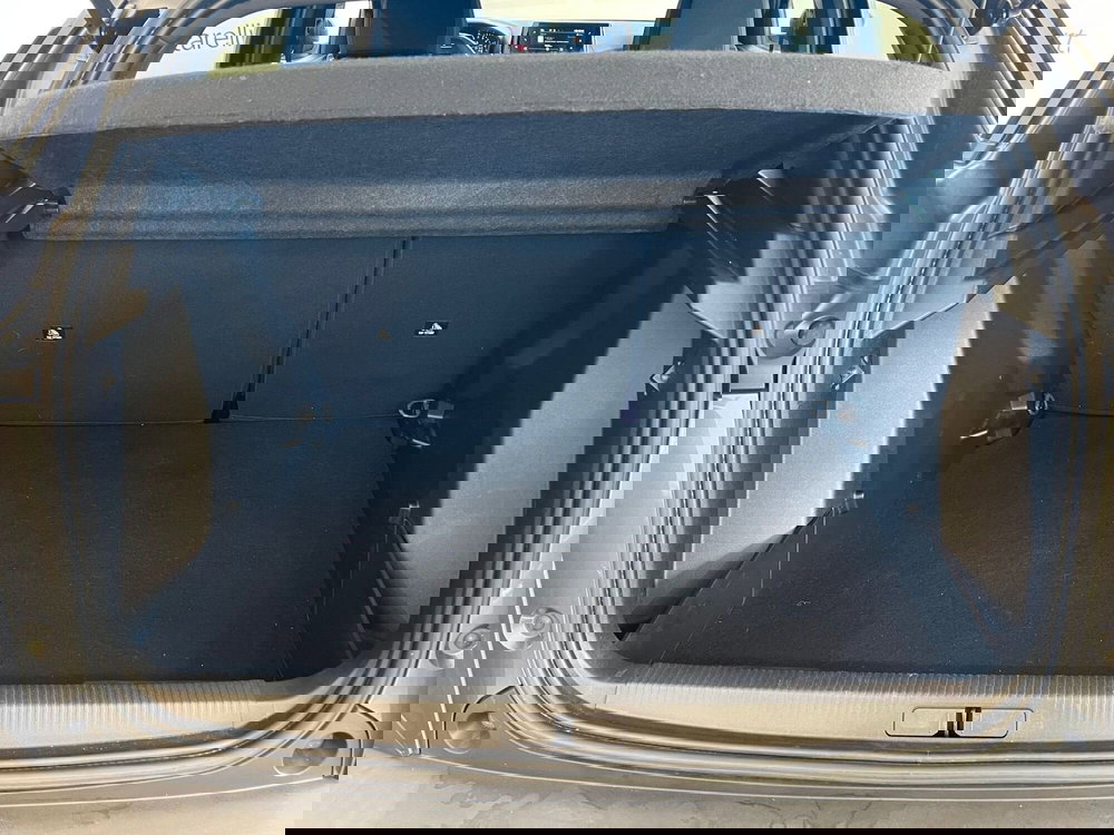 Peugeot 2008 usata a Bari (10)