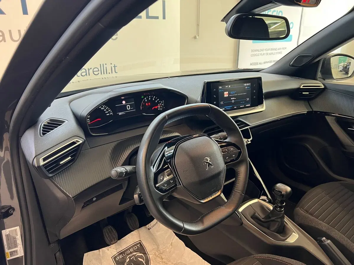 Peugeot 2008 usata a Bari (14)