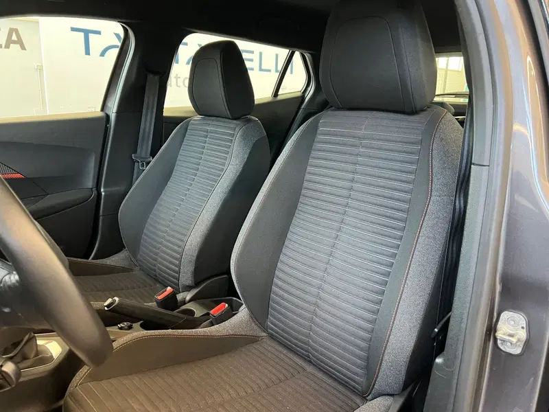 Peugeot 2008 usata a Bari (15)