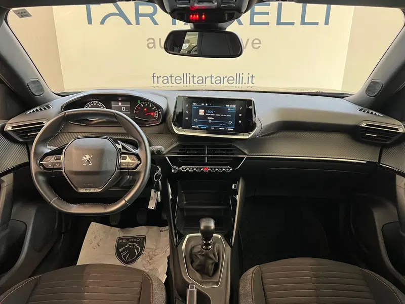 Peugeot 2008 usata a Bari (18)