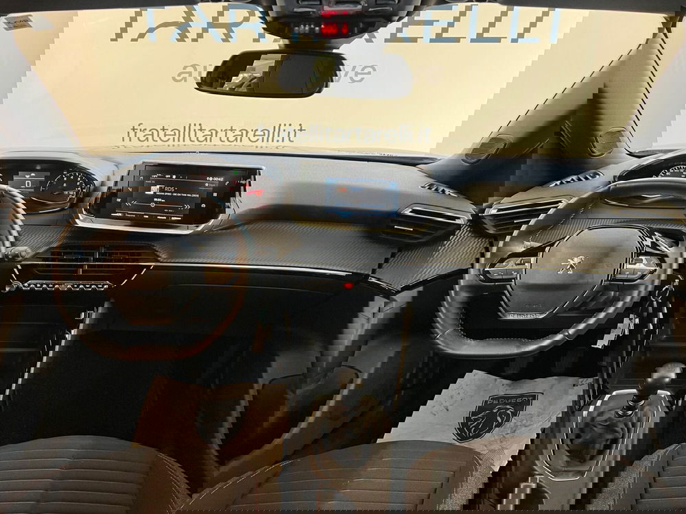 Peugeot 2008 usata a Bari (18)