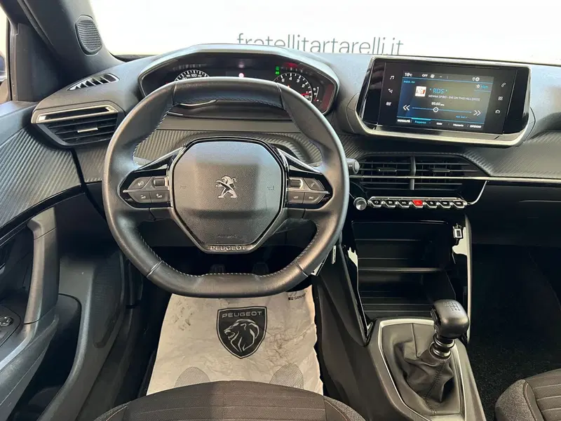 Peugeot 2008 usata a Bari (19)