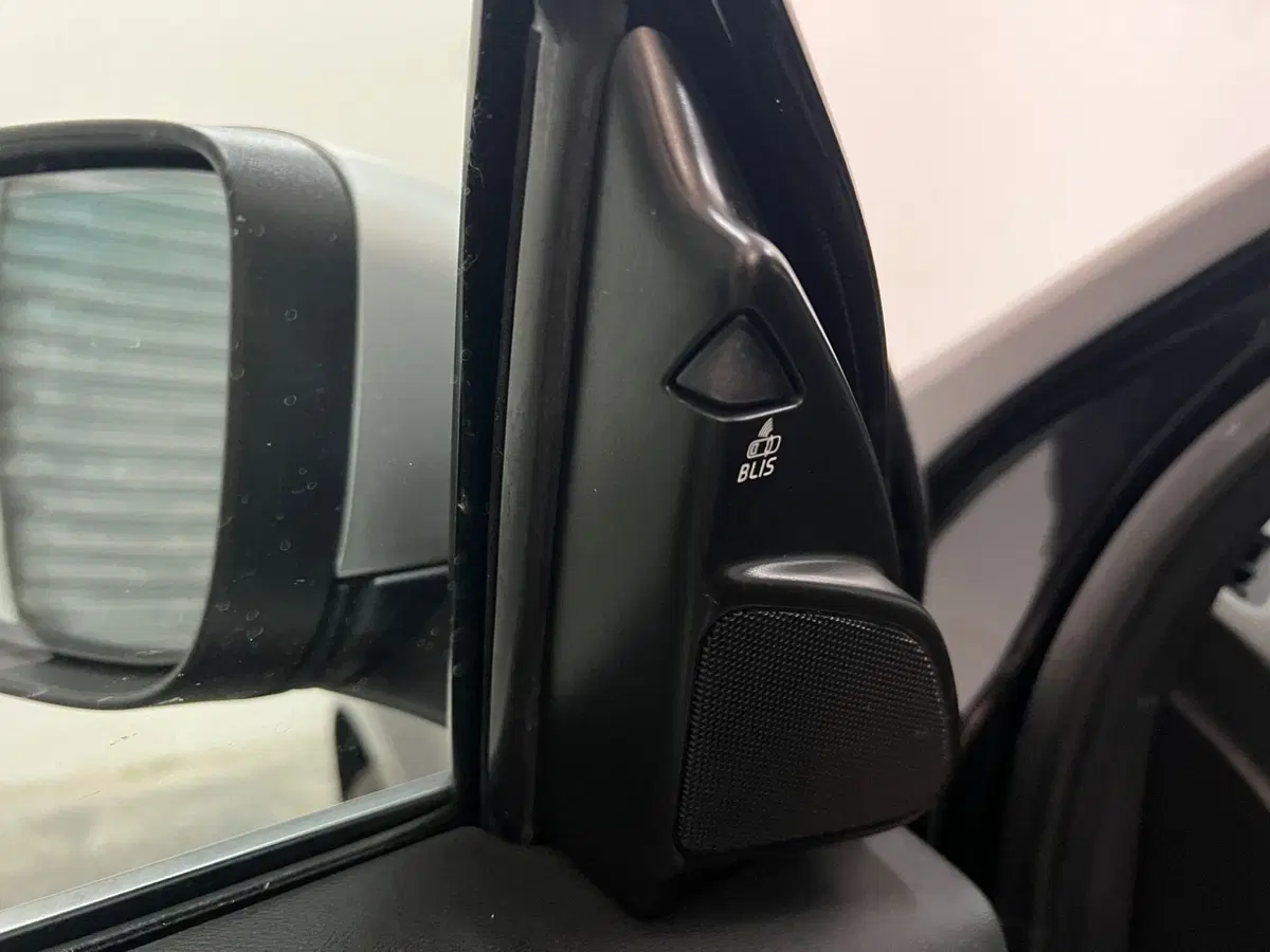 Volvo XC60 usata a Bari (14)