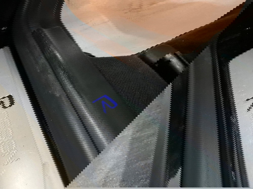 Volvo XC60 usata a Bari (15)