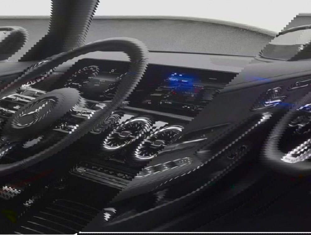 Mercedes-Benz CLA Shooting Brake usata a Padova (12)