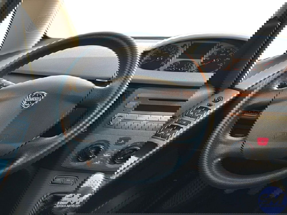 Lancia Musa usata a Firenze (15)