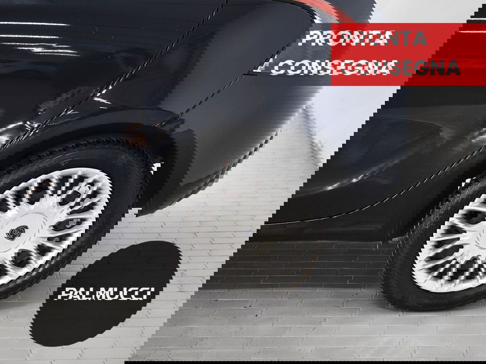 Lancia Ypsilon usata a Prato (6)