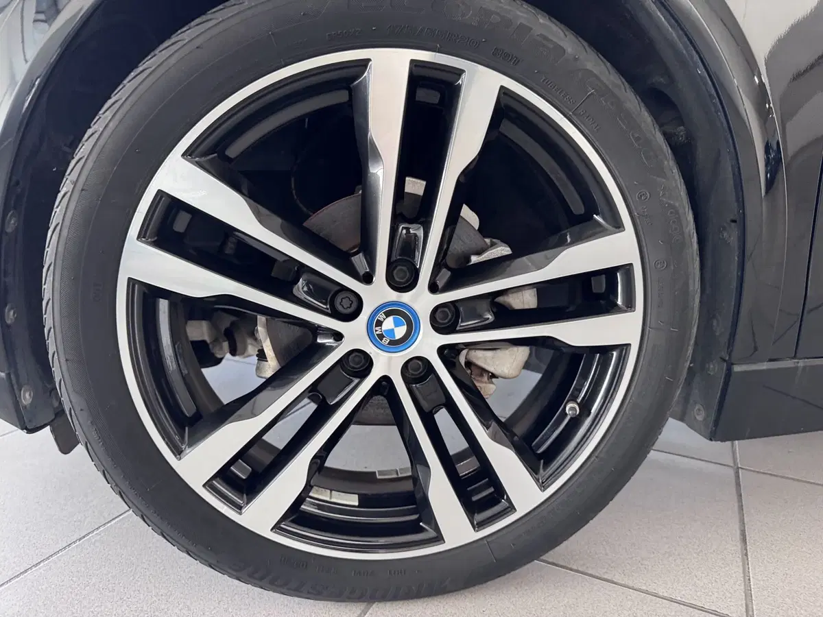 BMW i3 usata a Messina (5)