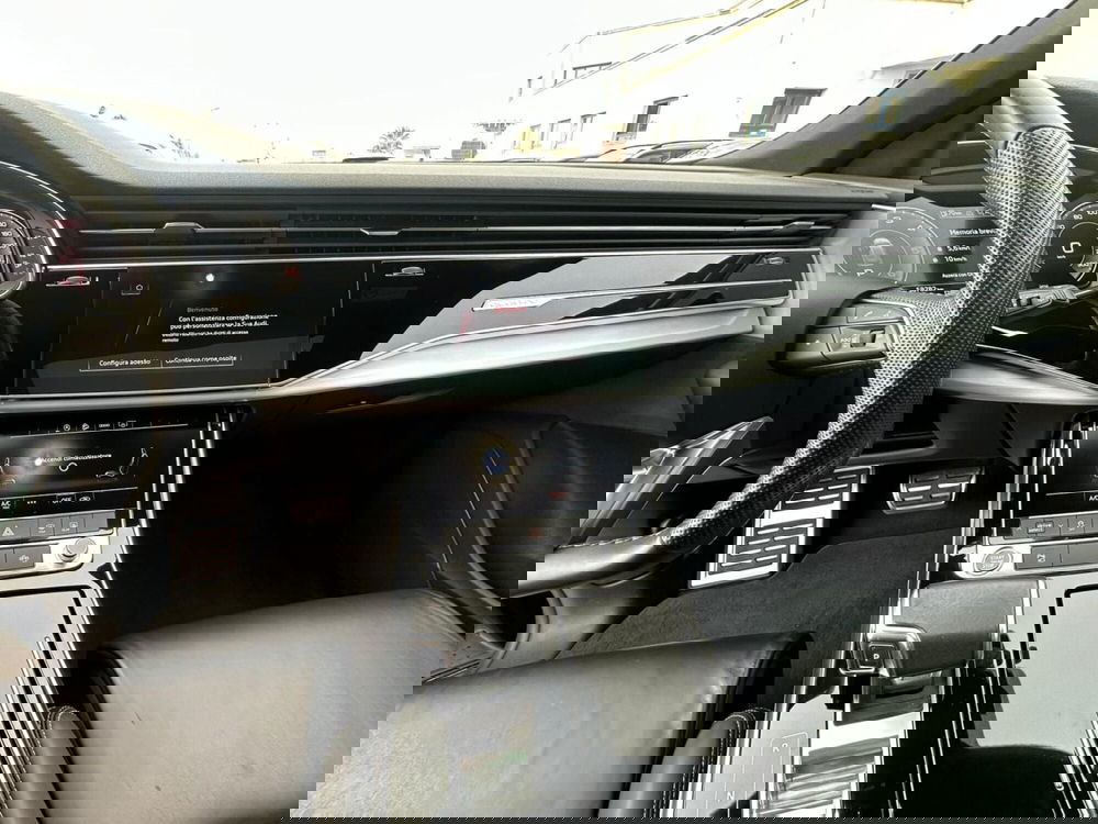 Audi Q8 usata a Messina (13)
