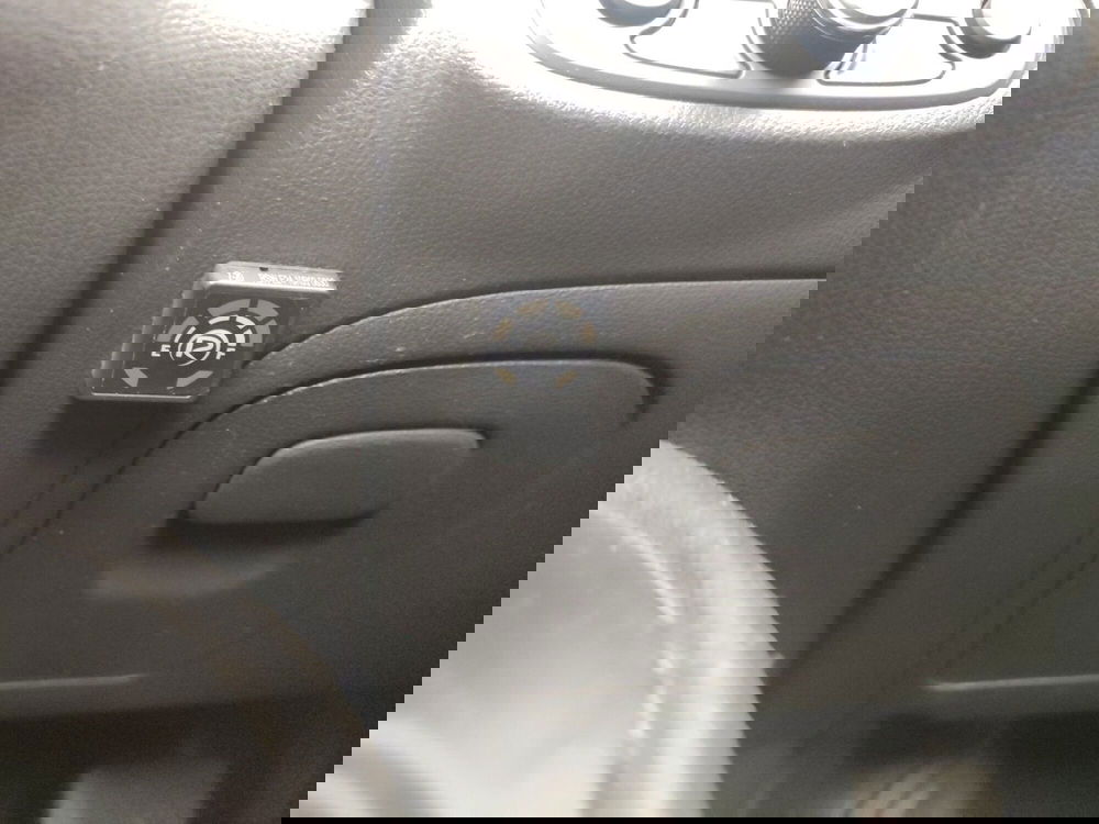 Opel Mokka usata a Avellino (19)