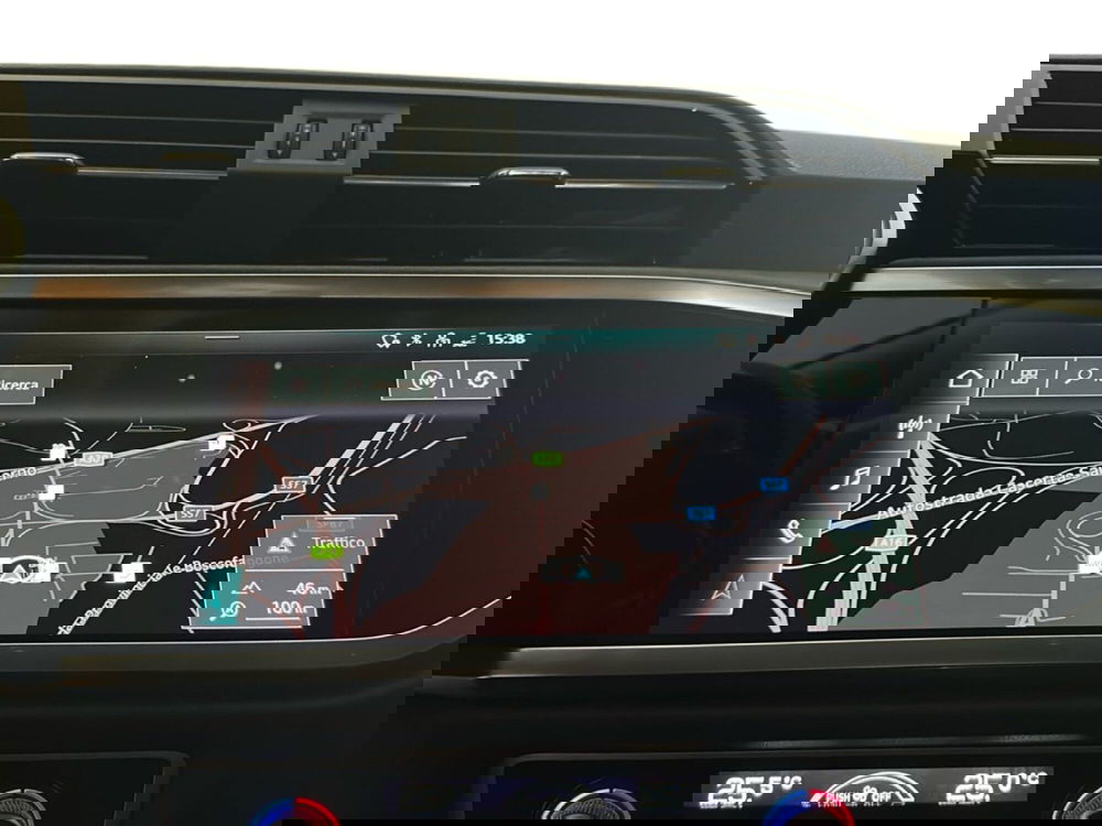 Audi Q3 usata a Napoli (15)