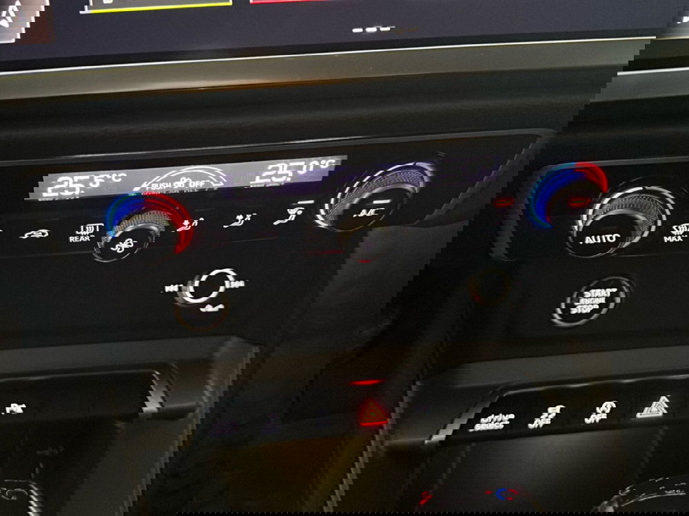 Audi Q3 usata a Napoli (17)