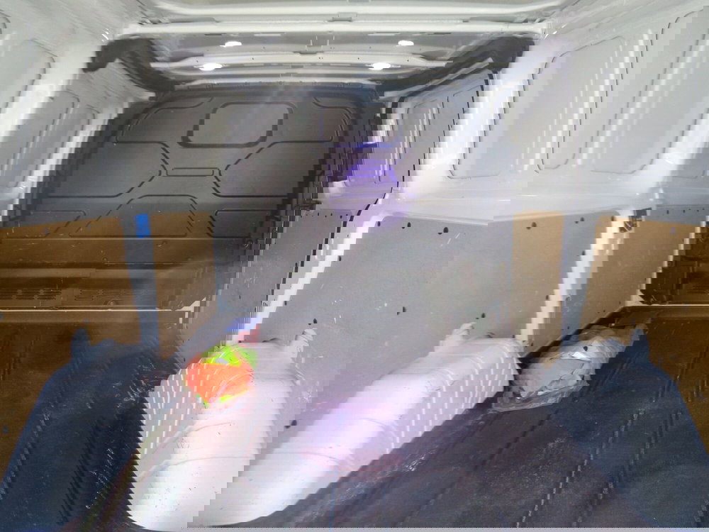 Ford Transit Custom Furgone usata a Treviso (8)