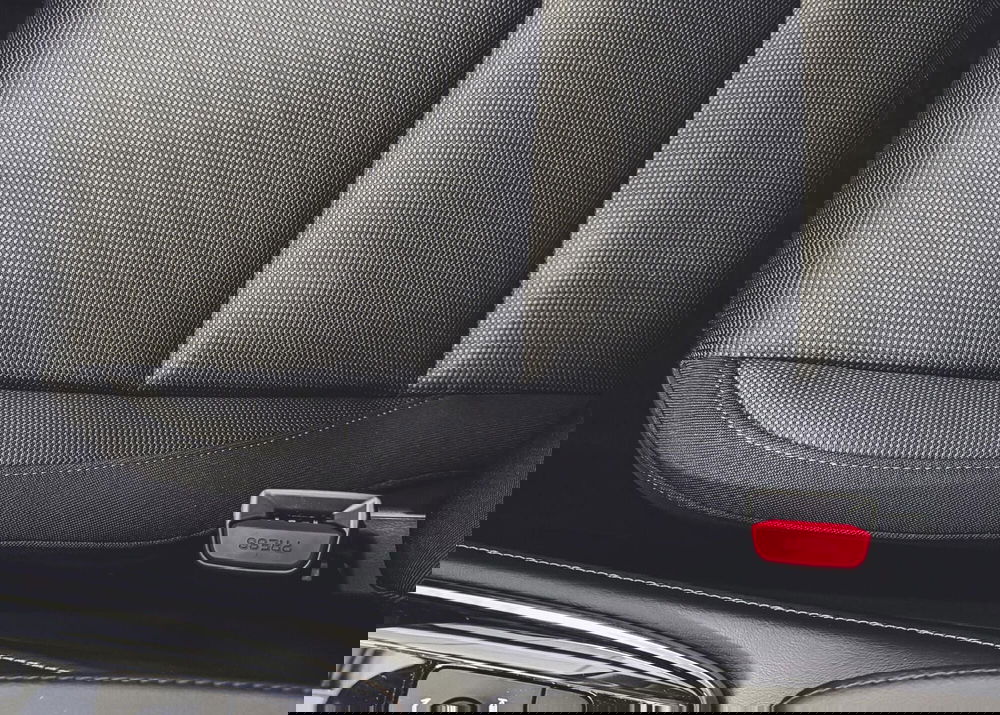 Mazda CX-30 nuova a Vercelli (16)