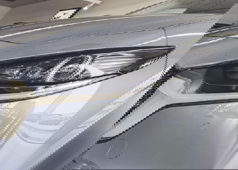 Mazda CX-30 nuova a Vercelli (6)