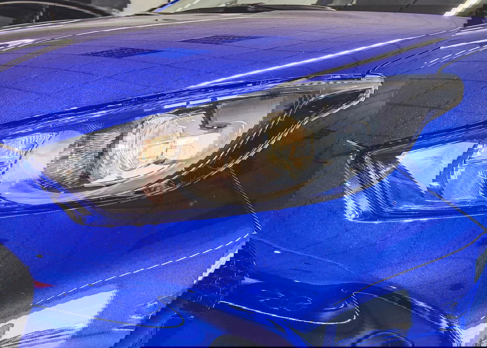 Mazda Mazda2 Hybrid nuova a Vercelli (6)