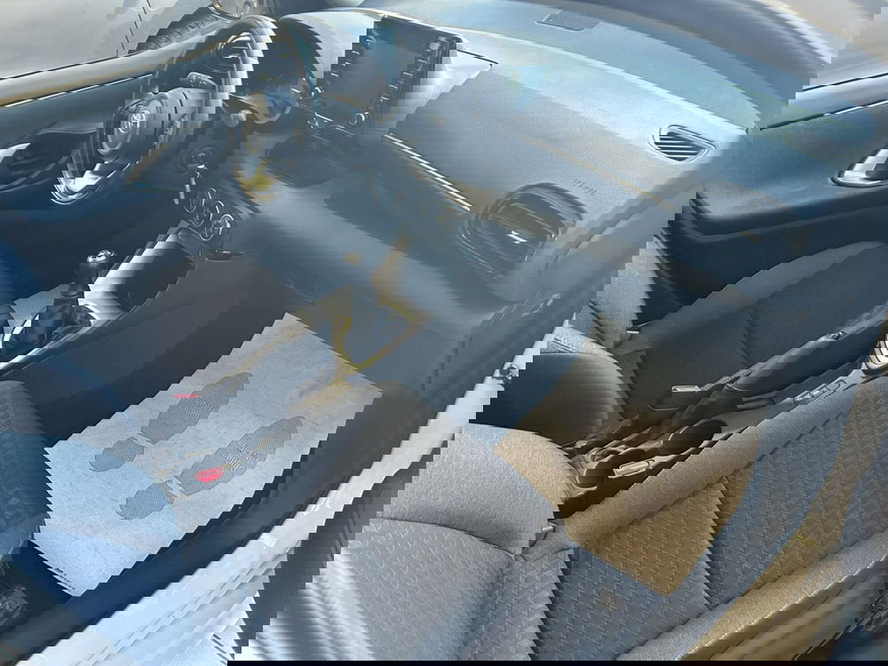 Toyota Yaris usata a Bergamo (6)