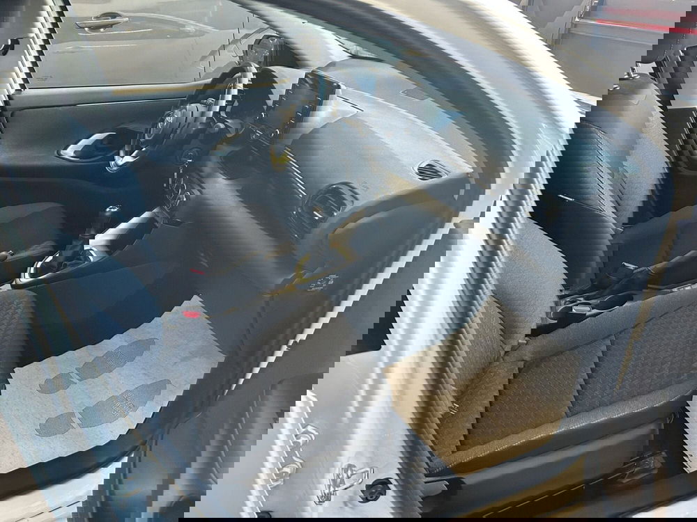 Toyota Yaris usata a Bergamo (7)