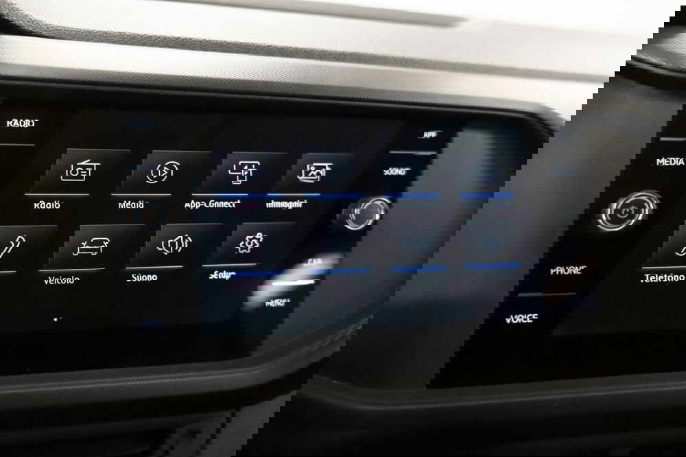 Volkswagen T-Cross usata a Varese (13)