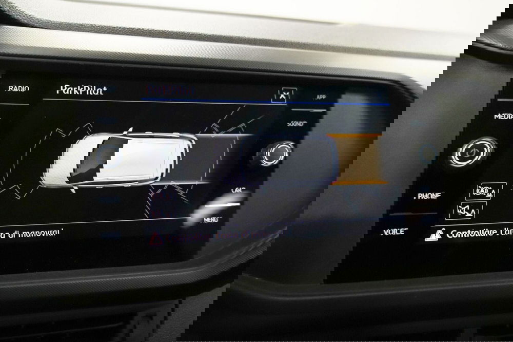 Volkswagen T-Cross usata a Varese (14)