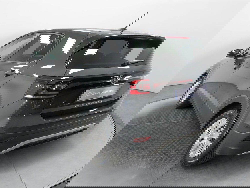 Volkswagen T-Cross usata a Varese (4)