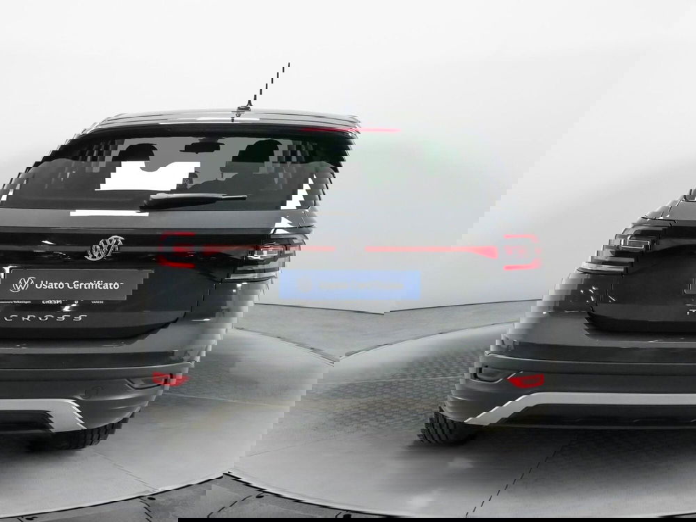 Volkswagen T-Cross usata a Varese (5)