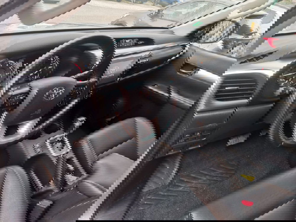 Toyota Hilux usata a Bergamo (12)