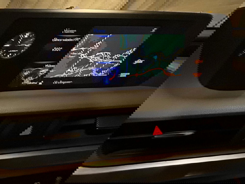 Lexus ES usata a Bergamo (10)