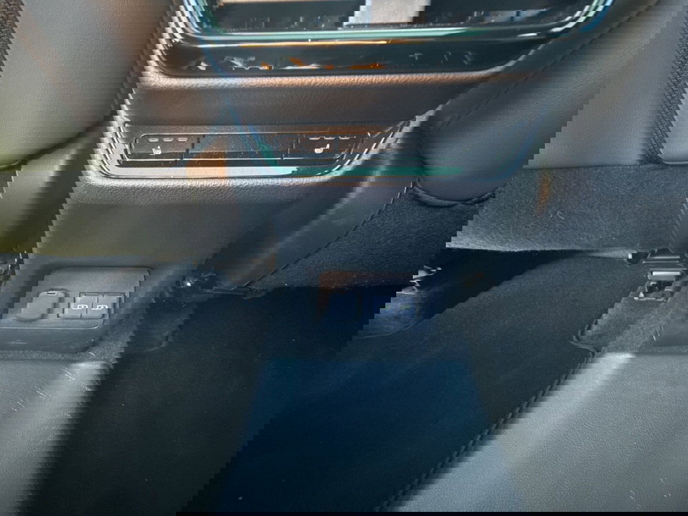 Lexus NX usata a Bergamo (19)