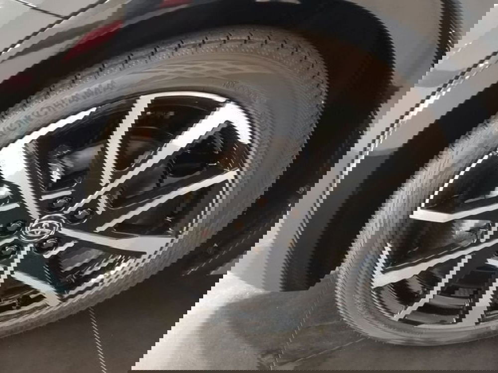 Toyota Prius nuova a Bergamo (5)