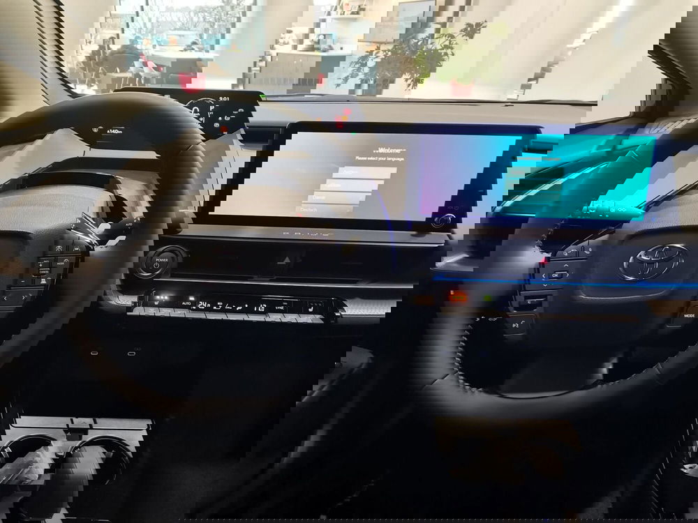 Toyota Prius nuova a Bergamo (12)