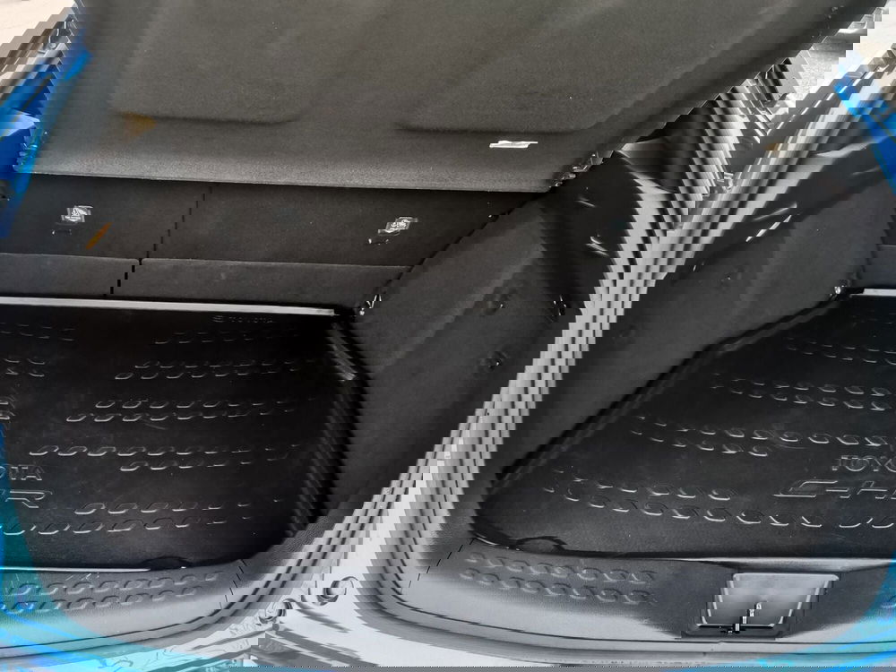 Toyota Toyota C-HR usata a Bergamo (11)