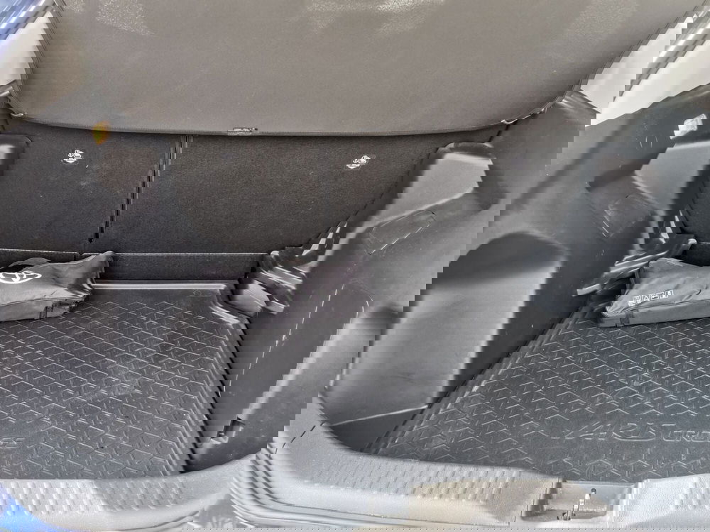 Toyota Yaris Cross usata a Bergamo (11)