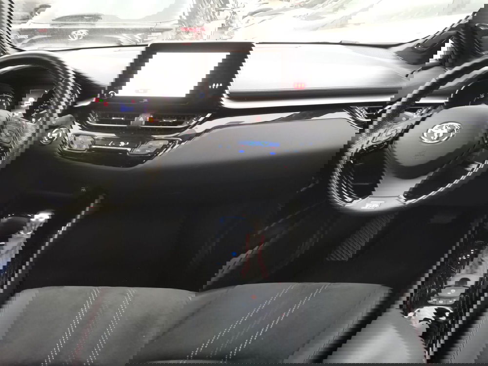Toyota Toyota C-HR usata a Bergamo (8)