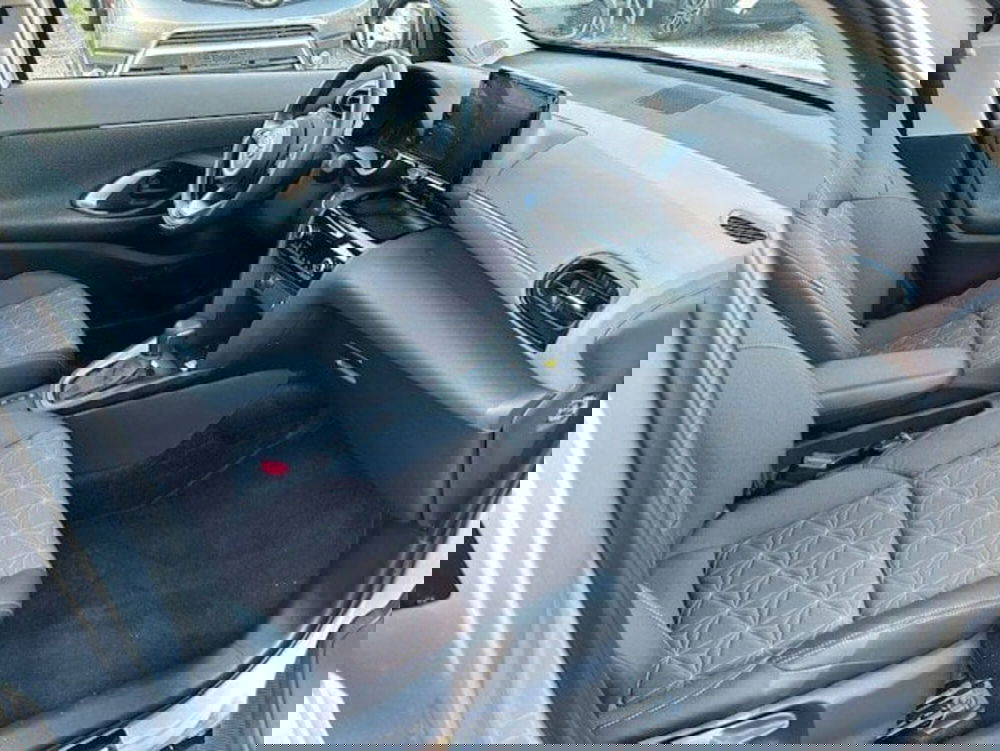 Toyota Yaris Cross usata a Bergamo (6)