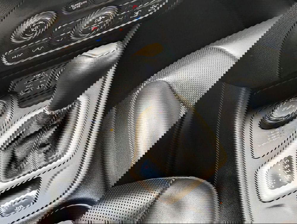 Jeep Cherokee usata a Pescara (14)