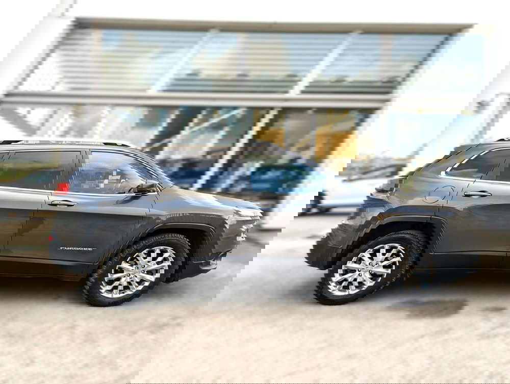 Jeep Cherokee usata a Pescara (4)