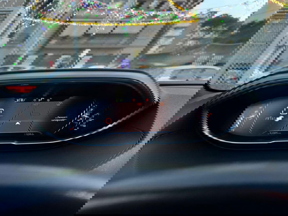 Peugeot 3008 usata a Salerno (13)