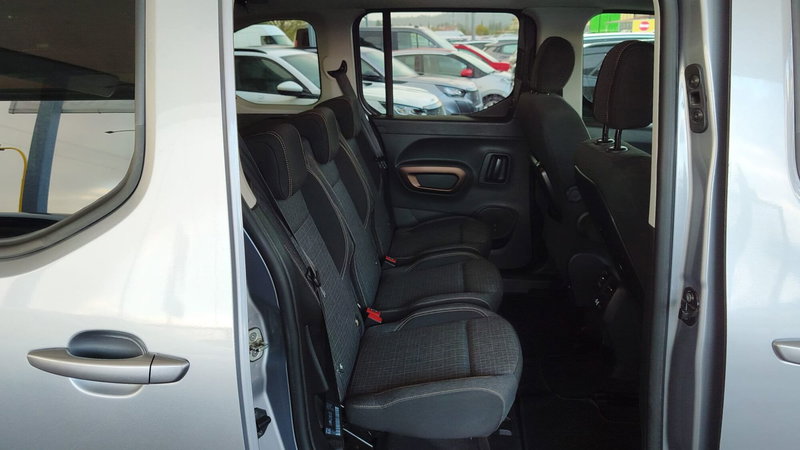 Peugeot Rifter usata a Firenze (12)