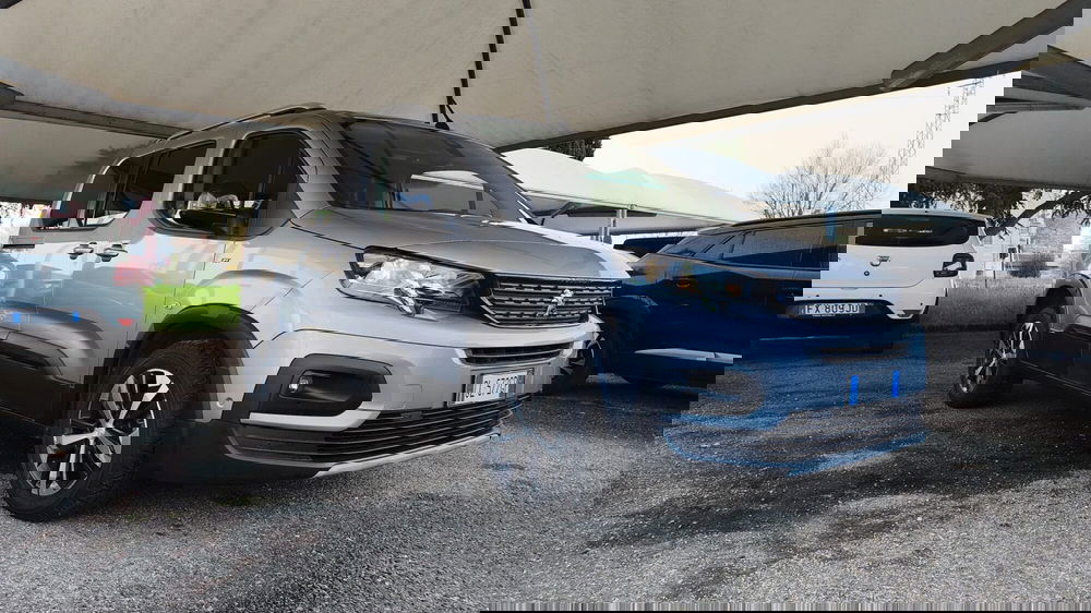 Peugeot Rifter usata a Firenze (13)